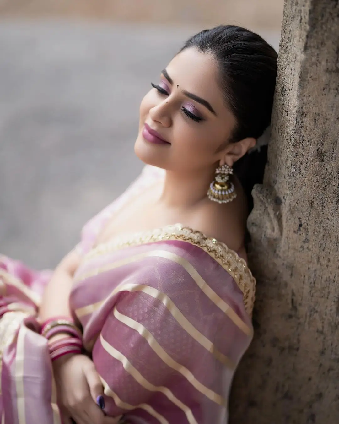 ZeeTV Actress Sreemukhi in Pink Lehenga Choli